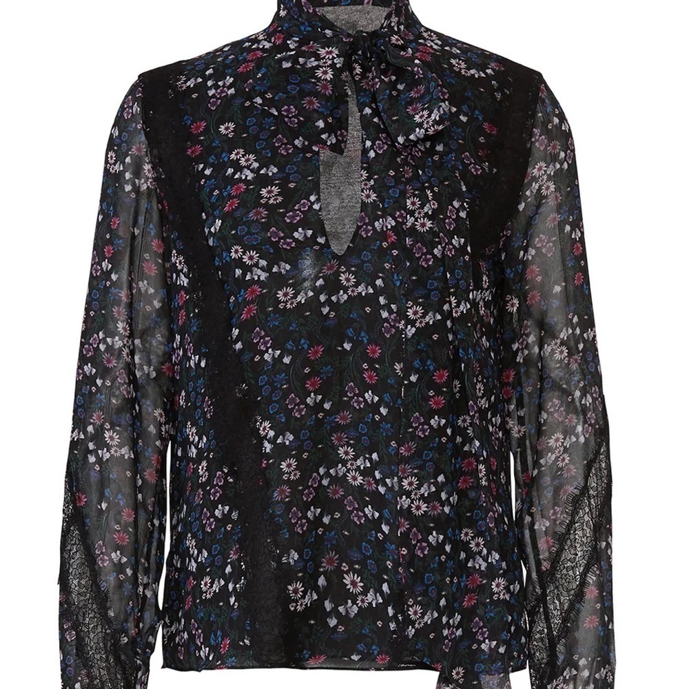 Fame And Partners The Carrera Blouse Black Floral Lace